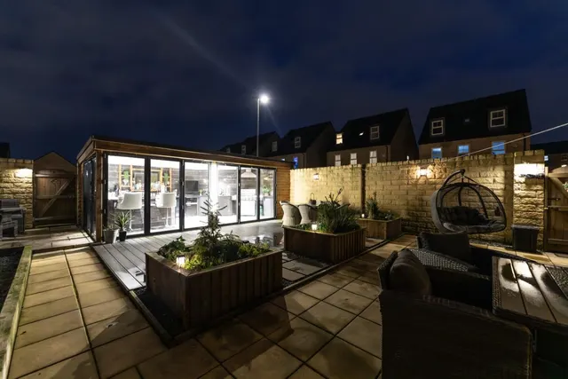 Plumpton Crescent, Castleford, photo 1