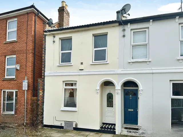 Devonshire Street, Cheltenham, GL50, photo 1