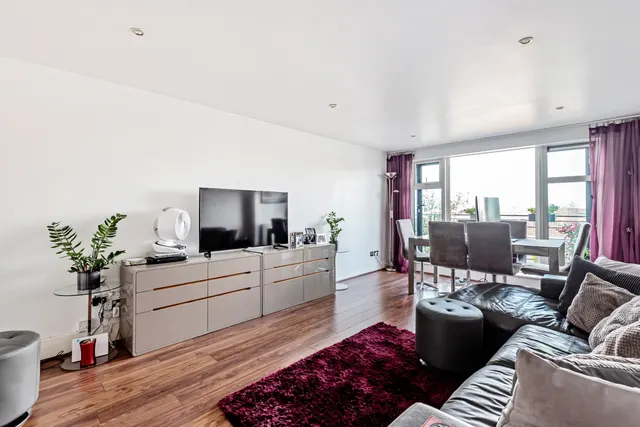 Jerome Place, Kingston Upon Thames, KT1, photo 2