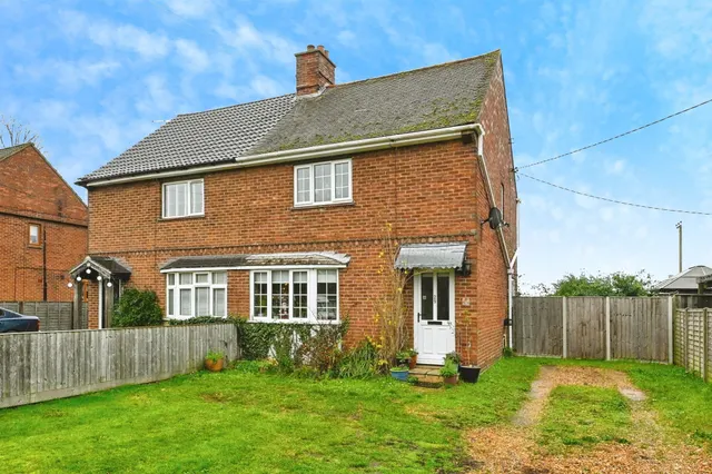 St. Marys Terrace, Middleton, PE32, photo 1