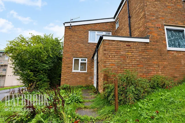 Blackstock Road, Sheffield, photo 1