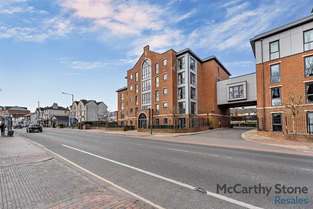 St. Johns Road, Tunbridge Wells, TN4, photo 1