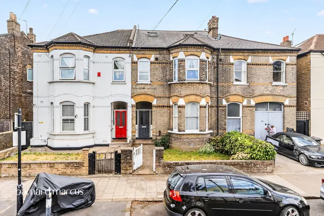 Ellison Road, London, photo 1