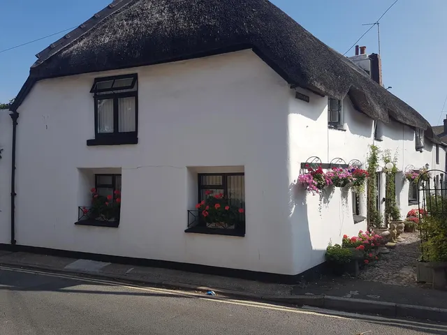 Eaton Place, Paignton, TQ4, photo 1