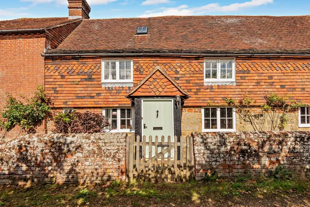 East Street, Billingshurst, RH14, photo 2