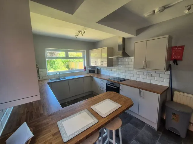 Peveril Road, Beeston, Nottingham, photo 1
