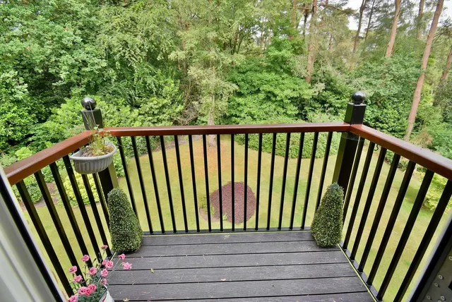 Wentworth Grange, BH22, photo 2