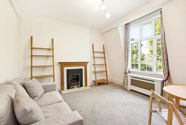 Chelsea Manor Street, London, SW3, photo 1