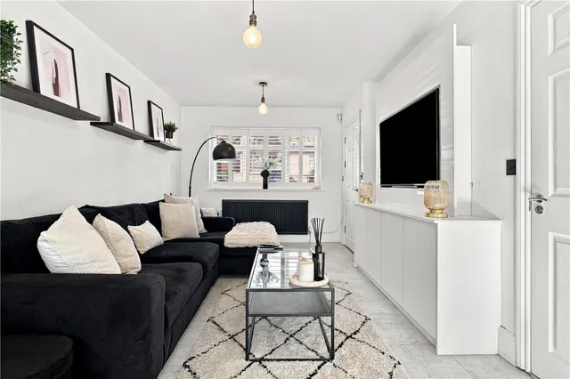 Beclands Road, London, SW17, photo 3