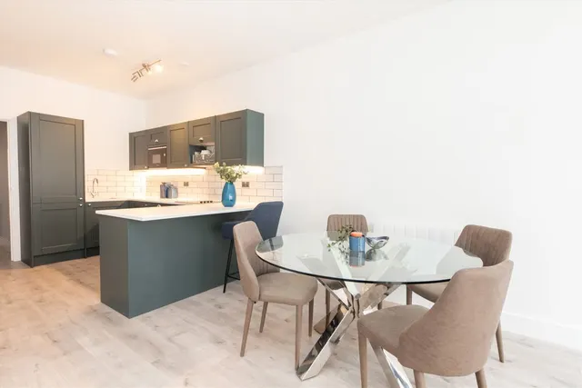 Rosemont Road, W3, photo 3