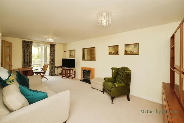 Barnhill Road, Chipping Sodbury, BS37, photo 3