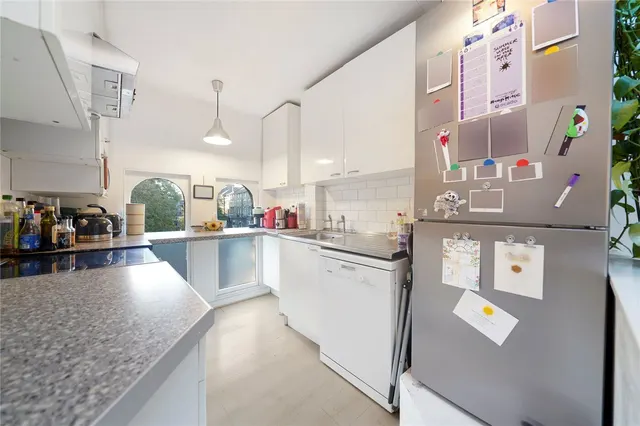 South Villas, London, NW1, photo 3