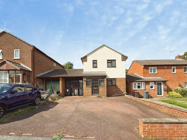 Cedarview, Canterbury, photo 1