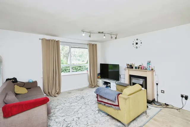 Photo 2 — Park Grange Croft, Sheffield, South Yorkshire, S2