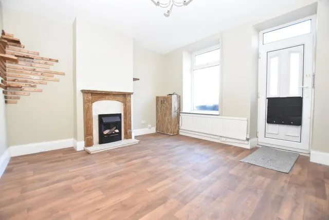 Hill Street, Clay Cross, S45, photo 2