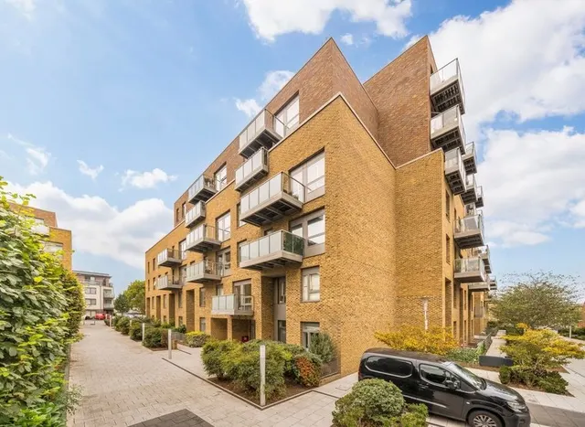 Miles Road, Hornsey, N8, photo 1