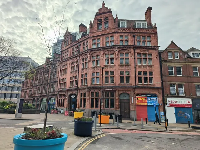 2 bedroom flat, Pinstone Street, Sheffield, S1