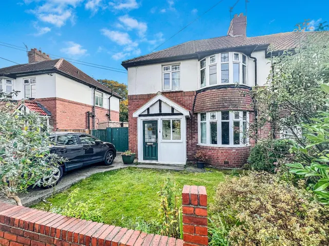 Ellam Avenue, Nevilles Cross, DH1, photo 1