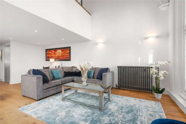 Donaldson Drive, West End, EH12, photo 1
