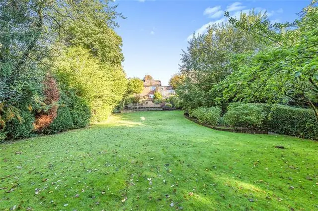 Lower Bank Road, Fulwood, PR2, photo 1
