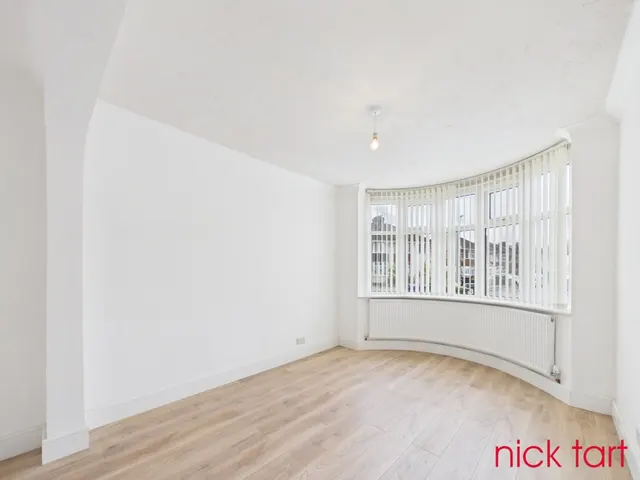 West Midlands, Wolverhampton, WV10, photo 3