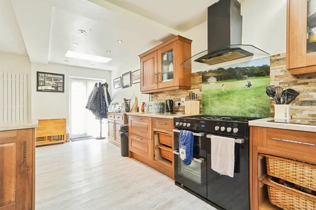 Braithwaite Edge Road, Keighley, BD22, photo 3