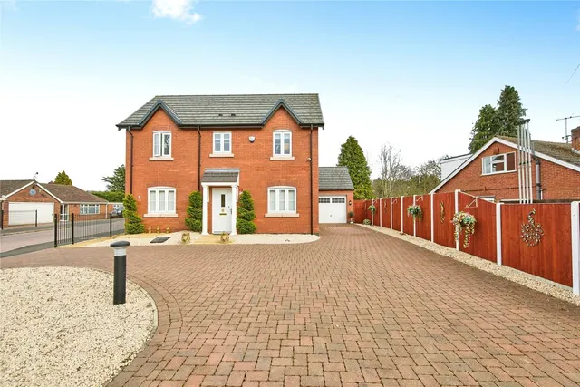 Fairfields, Branston, DE14, photo 1