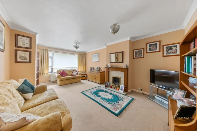 Photo 2 — Lingwood Road, Great Sankey, Warrington, Warrington, WA5 3EN