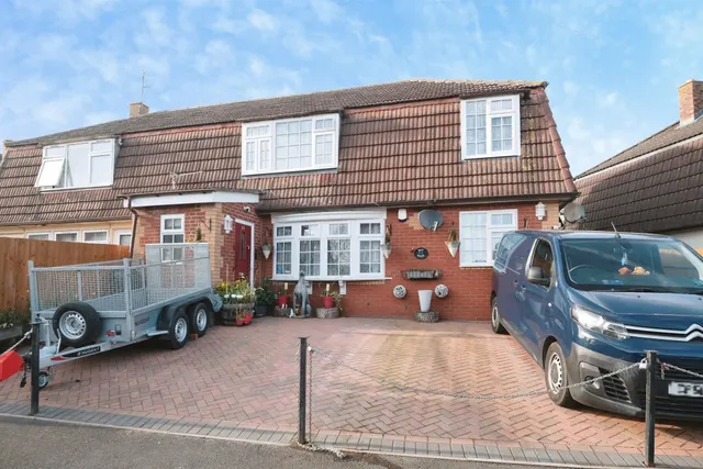 Ethelstan Crescent, Hereford, HR2, photo 1