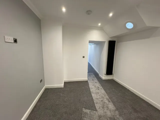 Llandaff Road, CF11, photo 3