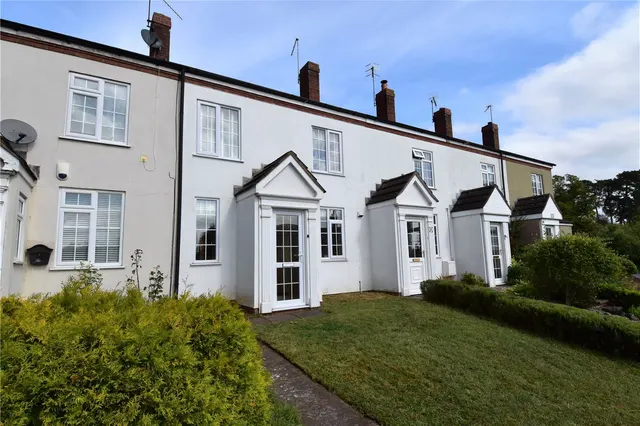 Church Road, Droitwich, Worcestershire, WR9 8LN, photo 1