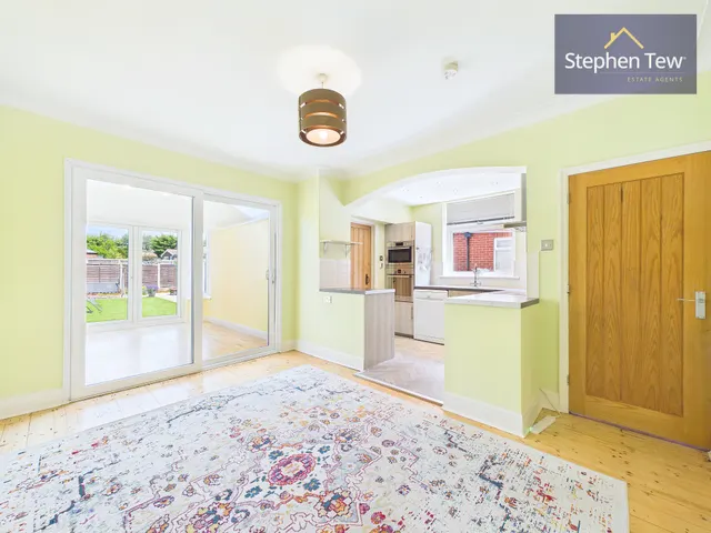 Garstang Road West, Poulton-Le-Fylde, FY6, photo 3