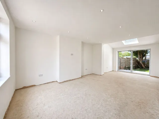 St. Albans Road, Sandridge, AL4, photo 2