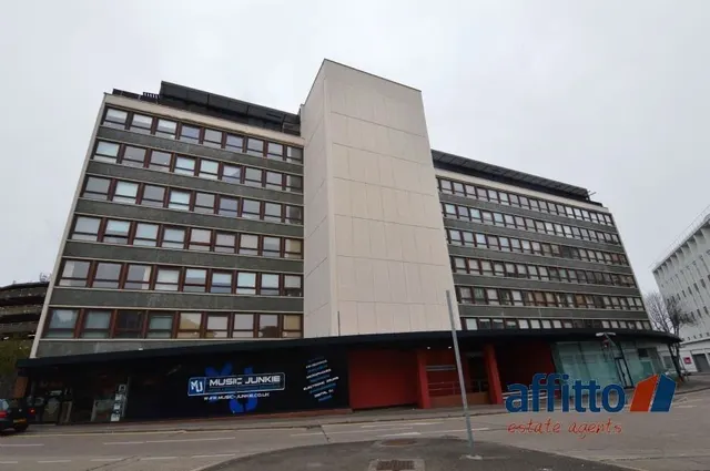 Leicester, LE1 3RF, photo 1