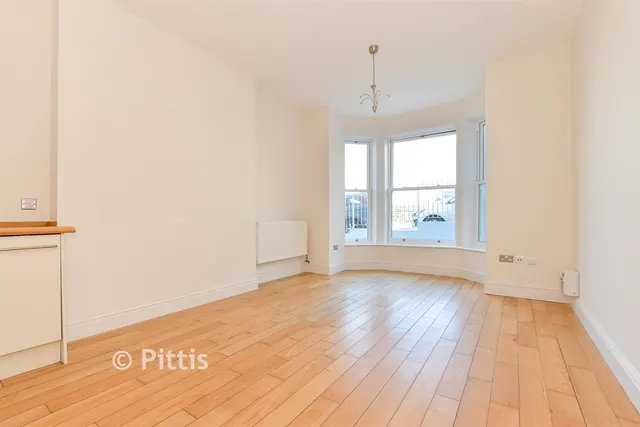 Hambrough Road, Ventnor, PO38, photo 2