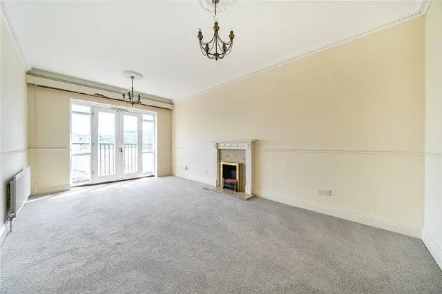 Leathermarket Court, London, SE1, photo 2