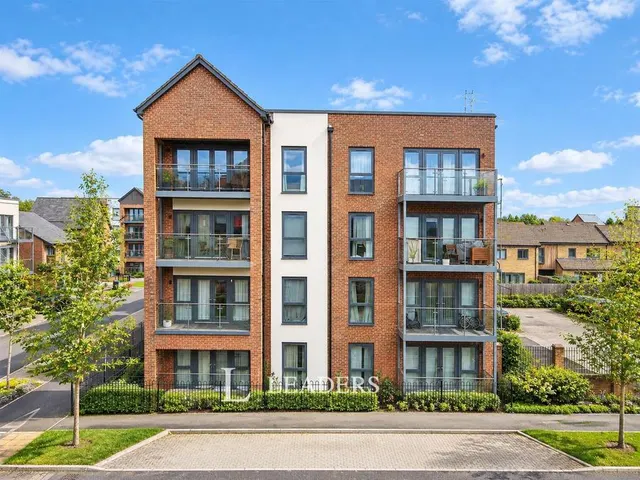 Gambit Avenue, Oakgrove, MK10, photo 1