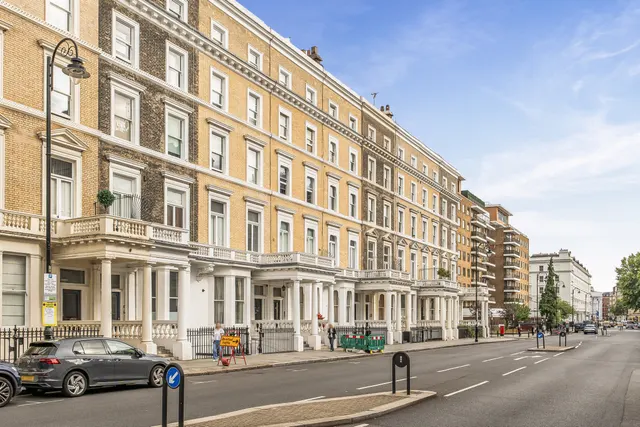 Flat 3, 47 Gloucester Road, London, photo 1