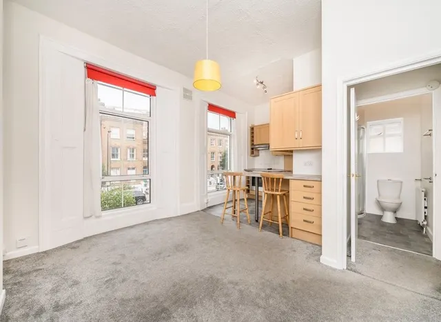 Southgate Road, De Beauvoir, N1, photo 2