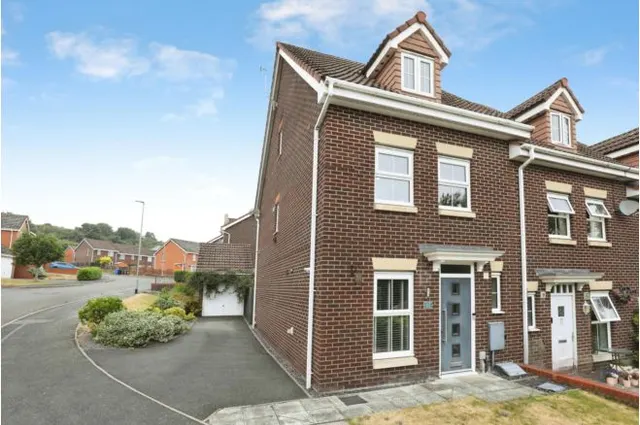 Emerald Way, Stoke-On-Trent, ST6, photo 2