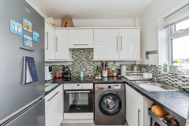 Braeside Road, Southampton, SO19, photo 3
