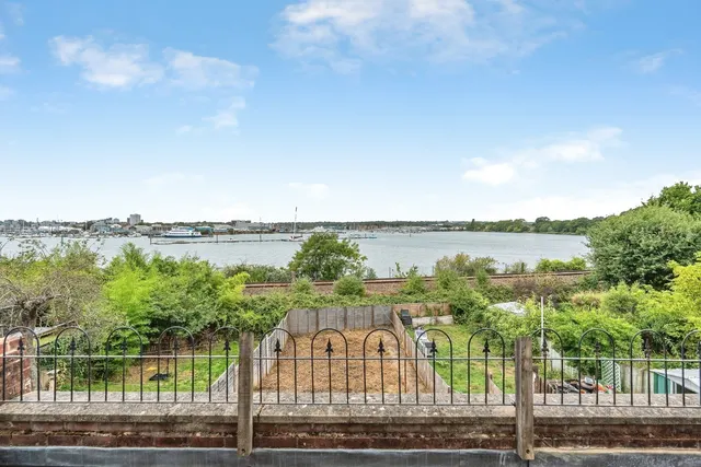 Braeside Road, Southampton, SO19, photo 1