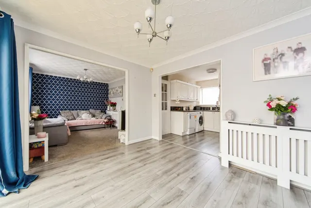 College Close, Prenton, CH43, photo 3