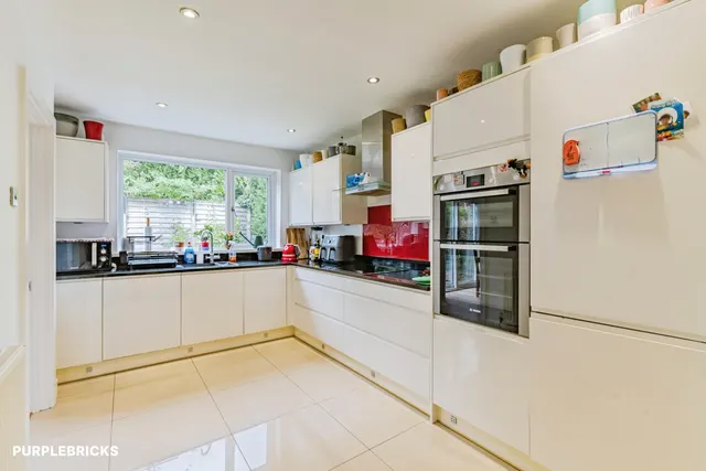 Fernwood Close, Bromley, BR1, photo 2