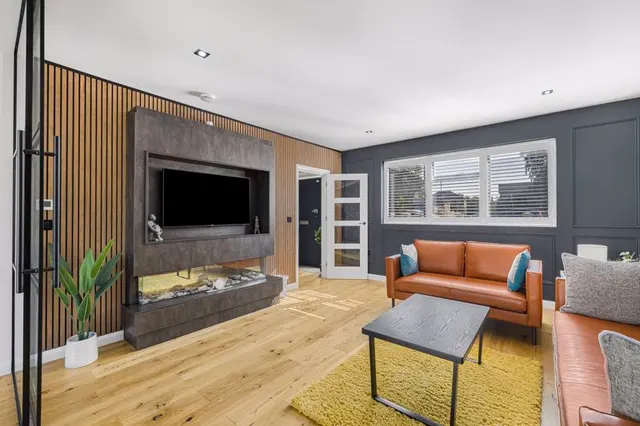 3 bedroom house, Reservoir Road, London, N14