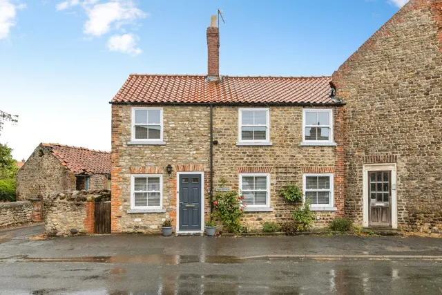 Northside, Scorton, Richmond, North Yorkshire, DL10, photo 1