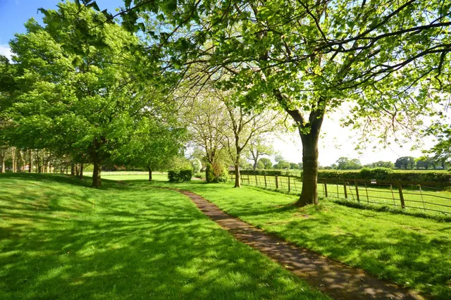 The Beeches Warford Park Faulkners Lane, Knutsford, photo 2