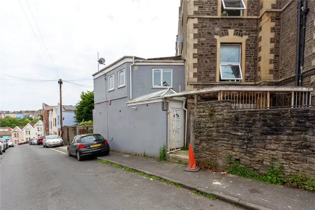 Wells Road, Totterdown, BS4, photo 3