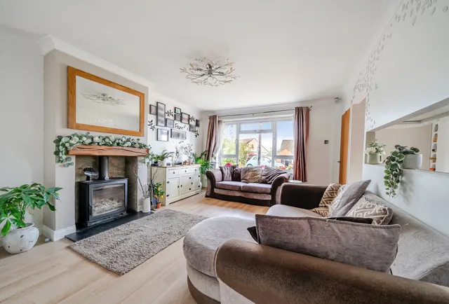 Photo 3 — Pearsall Road, Gloucestershire, Longwell Green, BS30 9BE