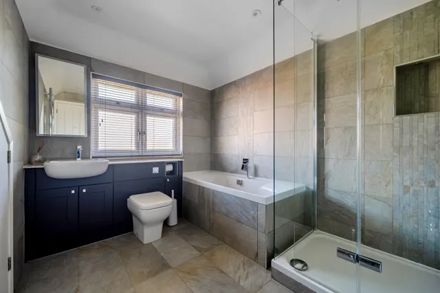 Fifield Road, Fifield, SL6, photo 3